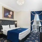 Arcadia 4*